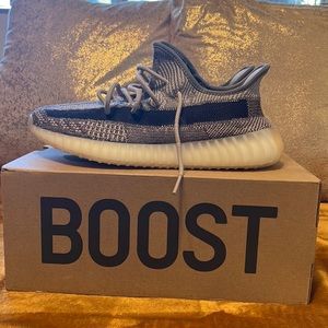 Yeezy 350 Zyon